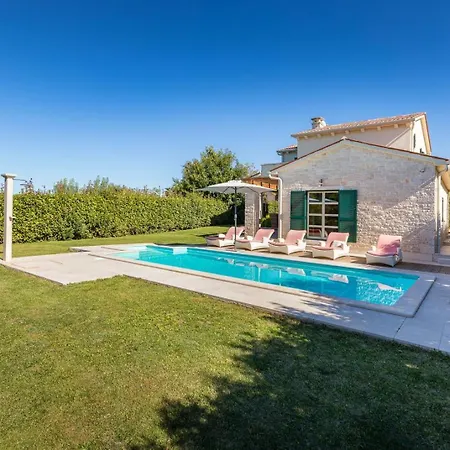 Villa Lasici Lasci
